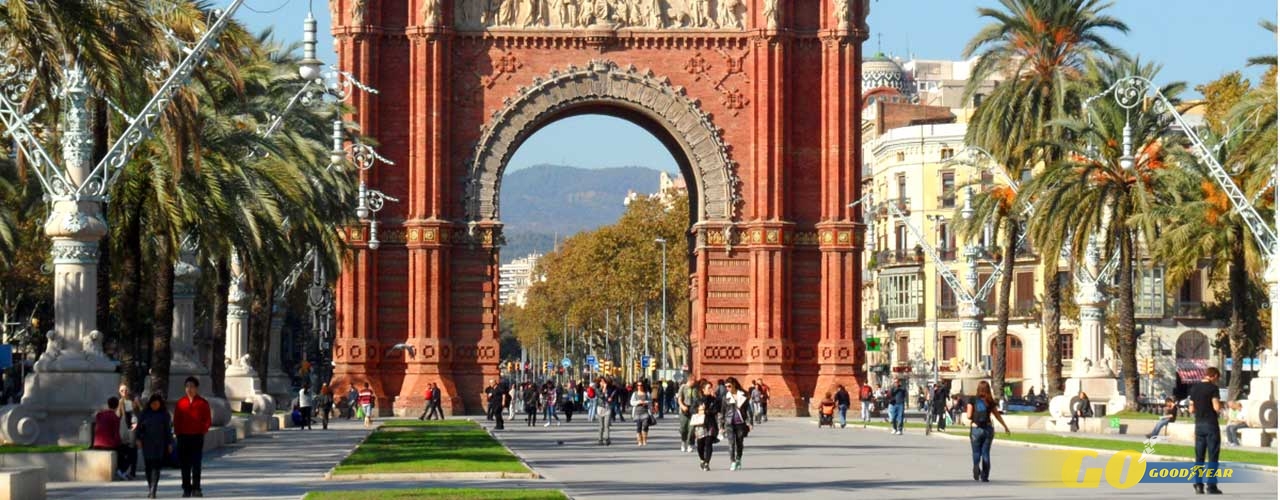 Barcelona Arco triunfo - Kilómetrosquecuentan